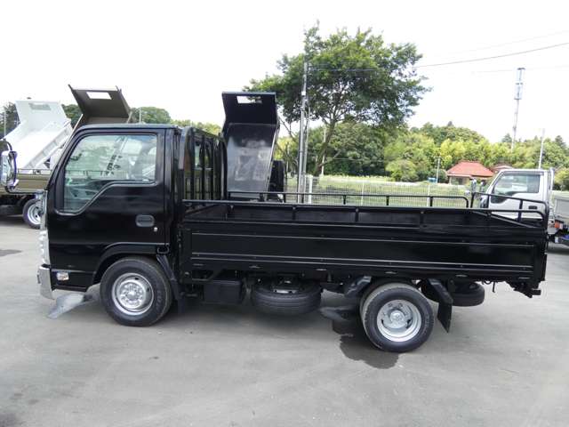 Isuzu Elf 9