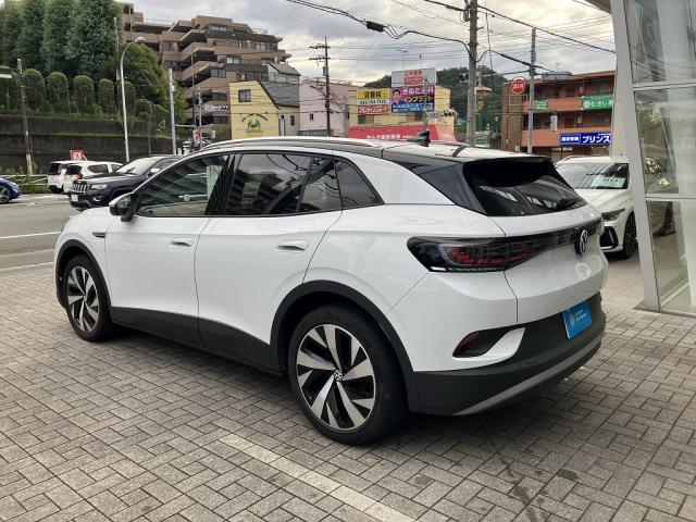 Volkswagen ID.4 9