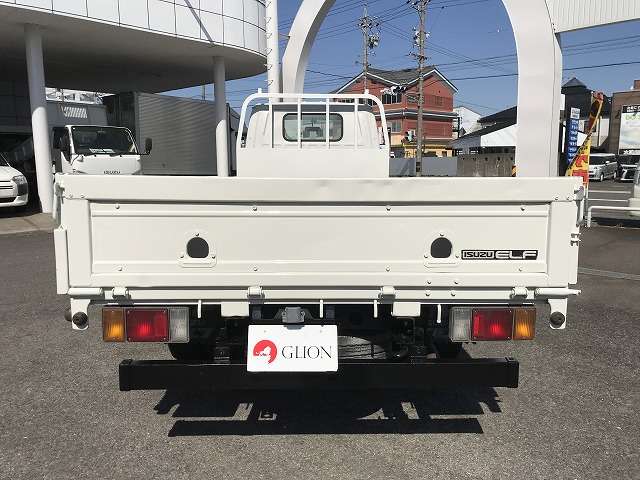 Isuzu Elf 5