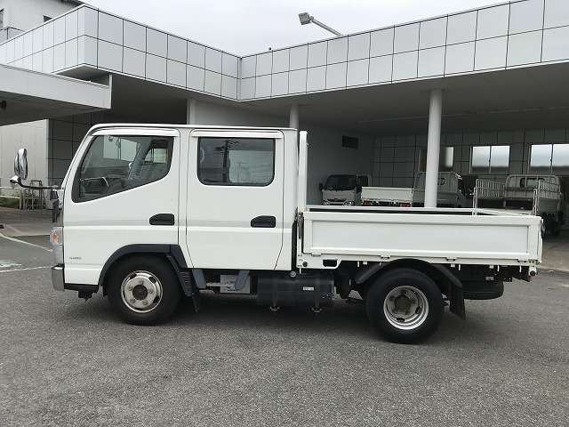 Mitsubishi Fuso Canter 7