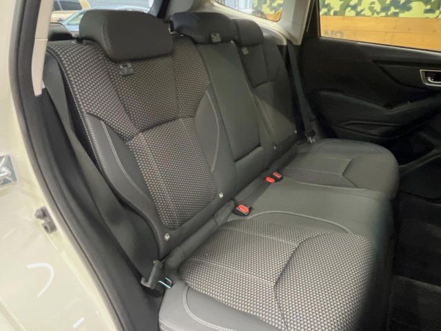 Subaru Forester 12