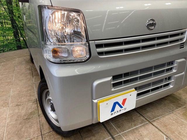 Nissan NV100 Clipper 11