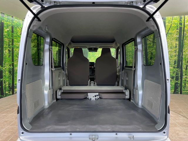 Nissan NV100 Clipper 9