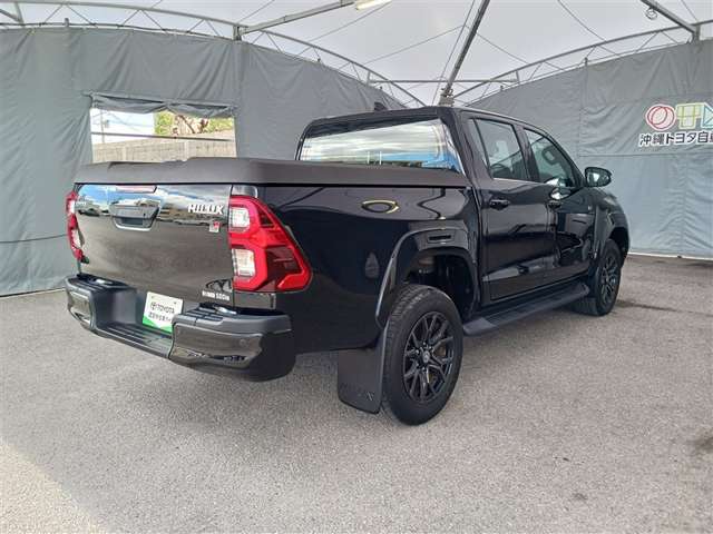 Toyota Hilux 7