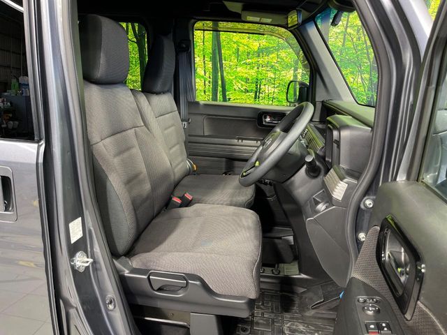 Honda N-VAN 8