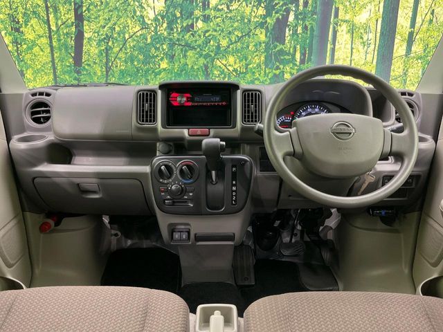 Nissan NV100 Clipper 2