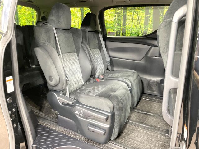 Toyota Alphard 10