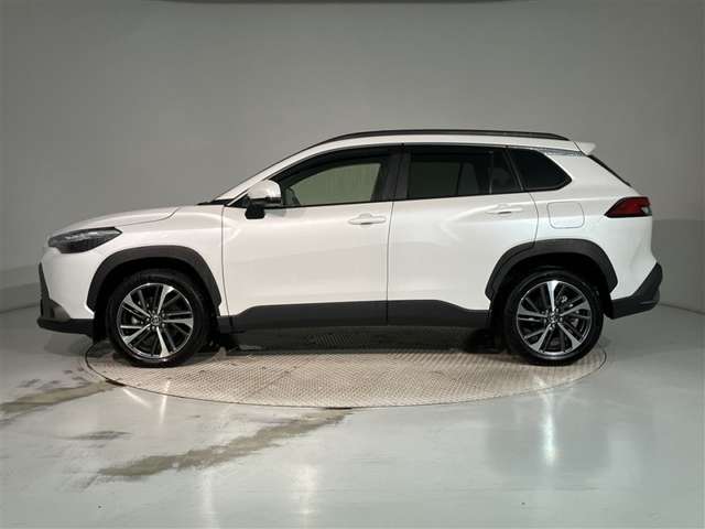 Toyota Corolla Cross 4