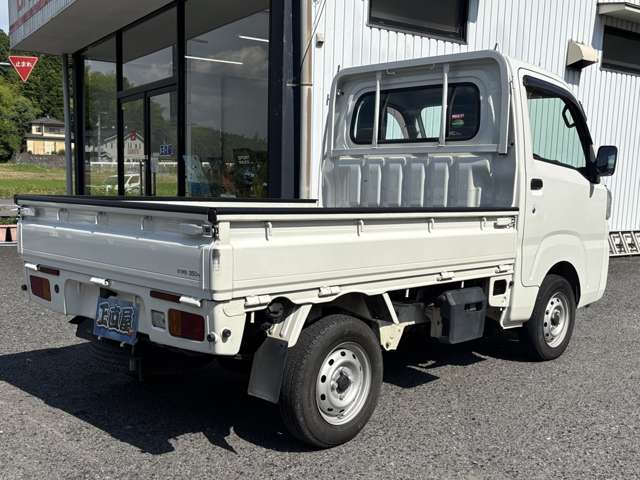 Toyota Pixis Truck 4