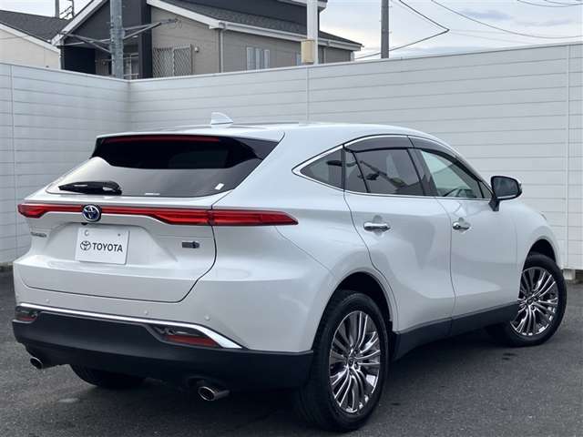 Toyota Harrier 11