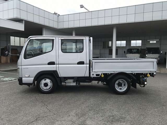 Mitsubishi Fuso Canter 7