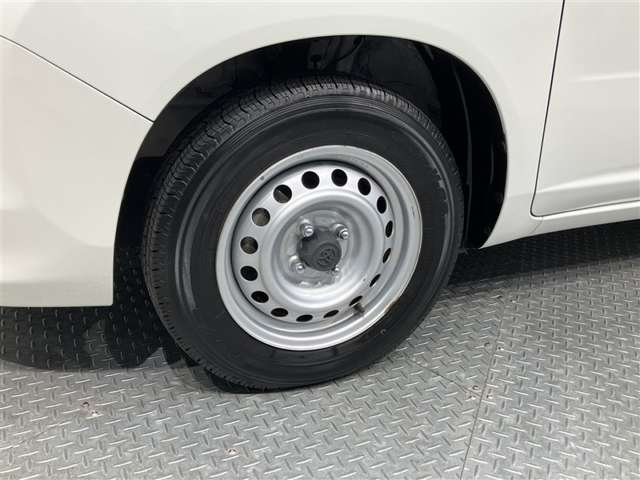 Toyota Probox Van 8