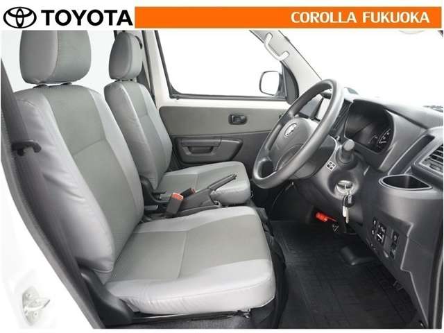 Toyota Town Ace Van 11
