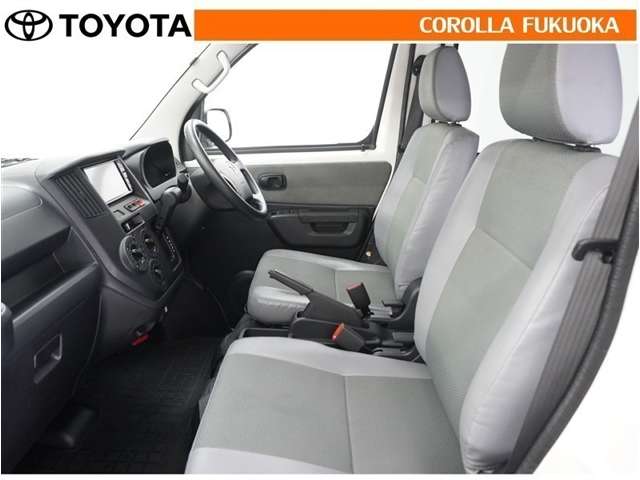 Toyota Town Ace Van 12