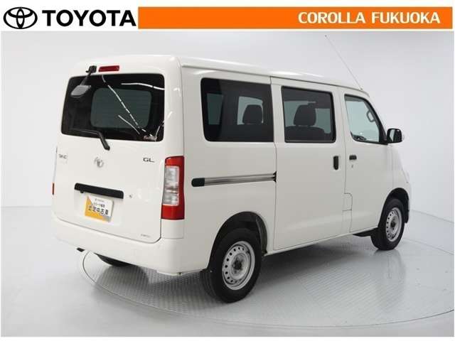 Toyota Town Ace Van 4