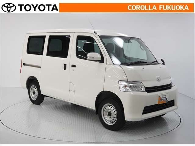 Toyota Town Ace Van 8
