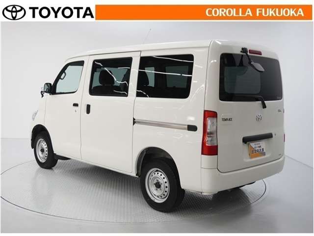 Toyota Town Ace Van 9