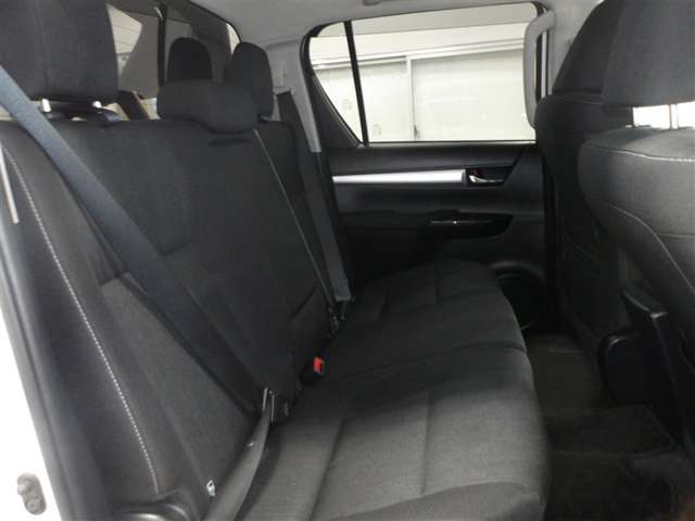 Toyota Hilux 12