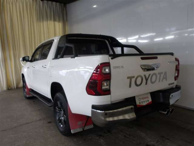 Toyota Hilux 3