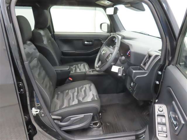 Daihatsu Taft 7