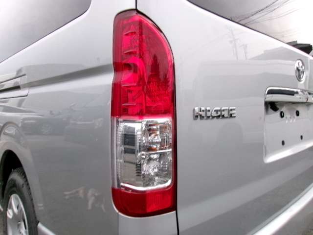 Toyota Hiace 10