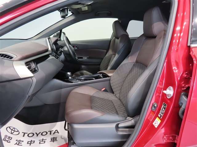 Toyota C-HR 11