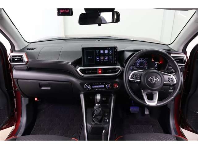 Toyota Raize 6