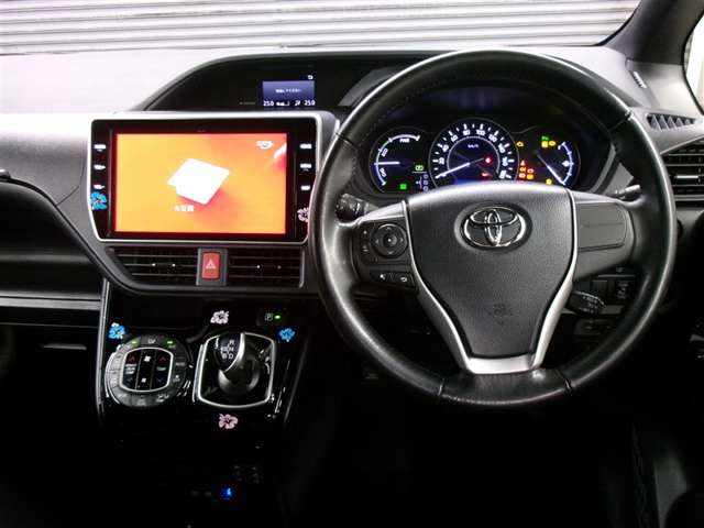 Toyota Voxy 7