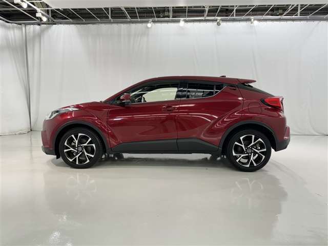 Toyota C-HR 5