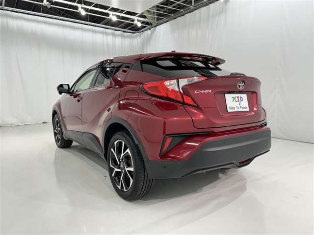 Toyota C-HR 6