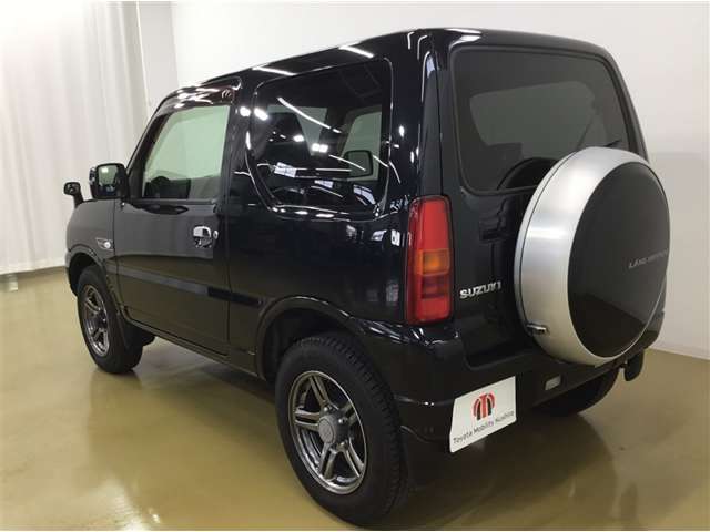 Suzuki Jimny 6