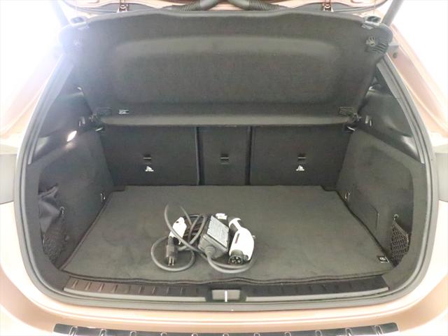 Mercedes-Benz EQA 10