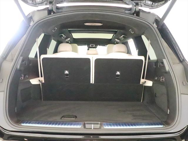 Mercedes-Benz GLS 10