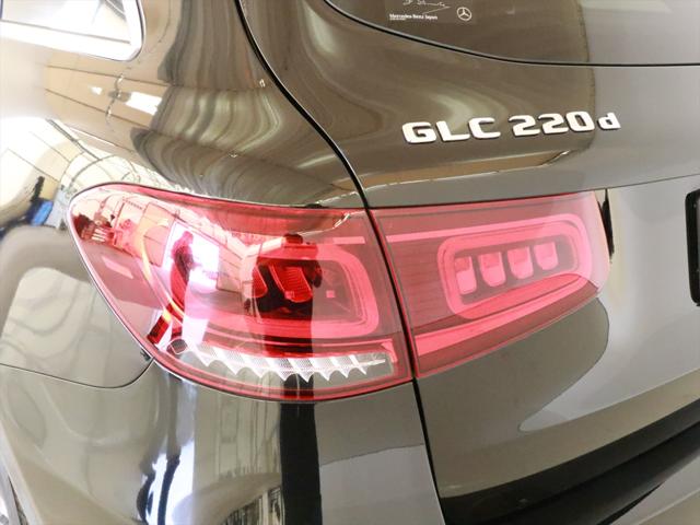 Mercedes-Benz GLC 9