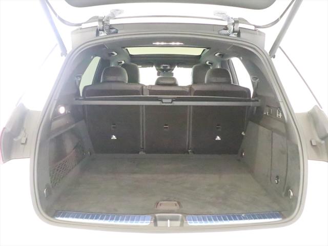 Mercedes-Benz GLE 10