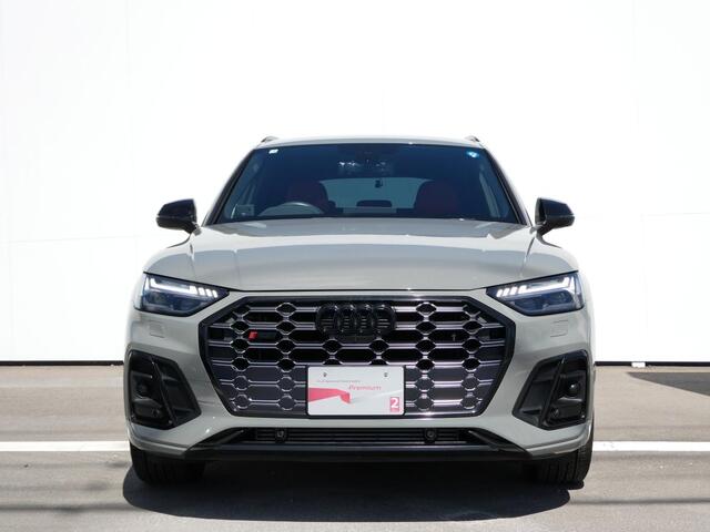 Audi SQ5 2