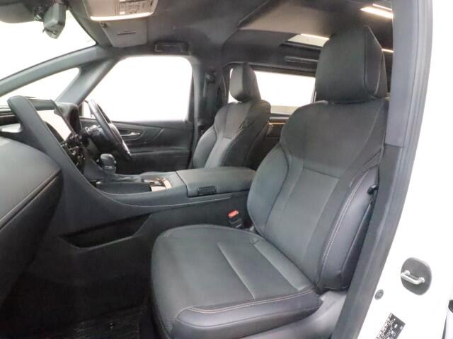 Toyota Alphard 12