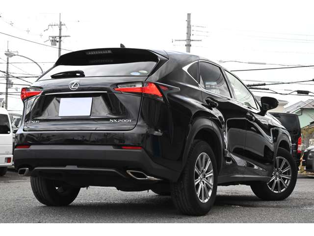 Lexus NX 5