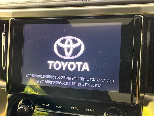 Toyota Alphard 5