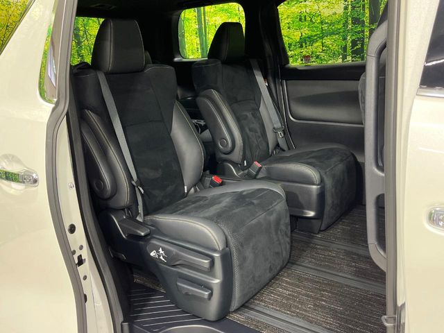 Toyota Alphard 10