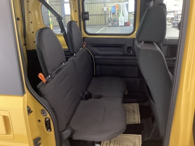 Honda N-VAN 11