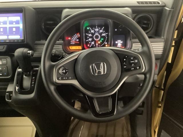 Honda N-VAN 3