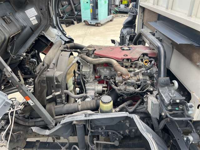 Hino Dutro 3