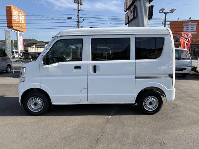 Suzuki Every 12