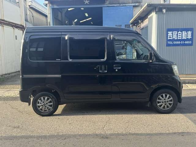 Daihatsu Hijet Cargo 8