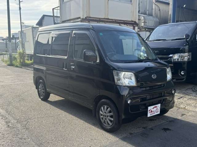 Daihatsu Hijet Cargo 9
