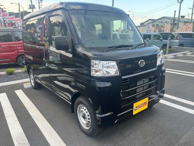 Daihatsu Hijet Cargo 8