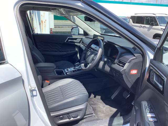 Mitsubishi Outlander 6