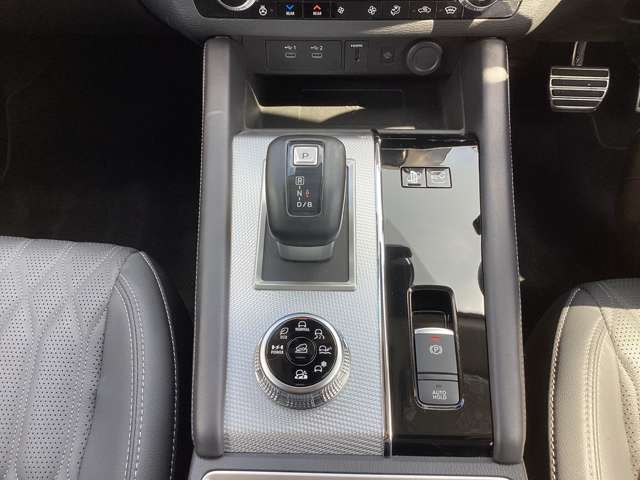 Mitsubishi Outlander 9