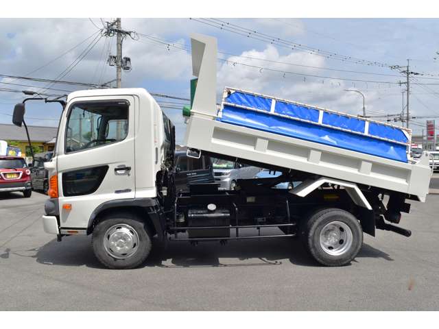 Hino Ranger 9